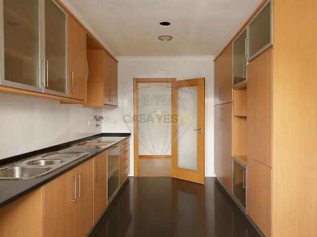 Apartamento alugar em Bairro do Bugio, Oeiras