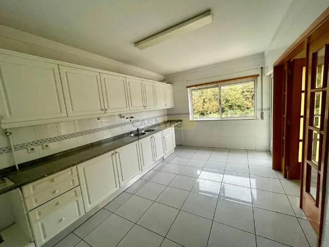 Apartamento alugar em Esposende