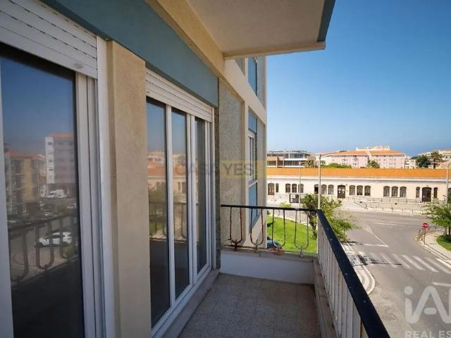 Apartamento alugar em Peniche, Leiria