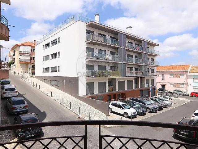 Apartamento alugar em Bairro Olaio, Odivelas