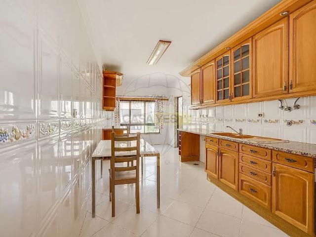Apartamento alugar em Póvoa De Santa Iria, Lisboa