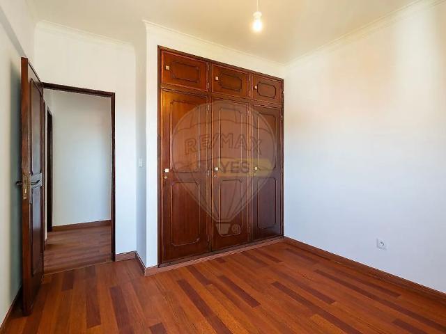Apartamento alugar em Bairro Olaio, Odivelas
