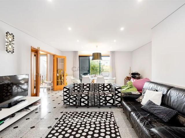 Apartamento alugar em Vila Nova De Gaia, Porto