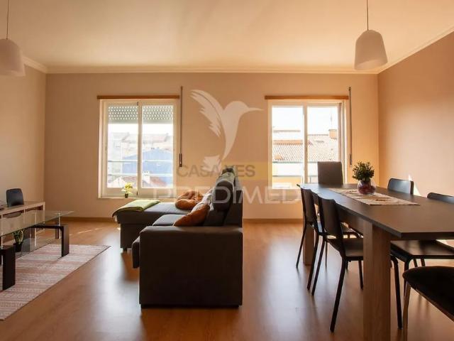 Apartamento alugar em Afonso Costa, Setúbal
