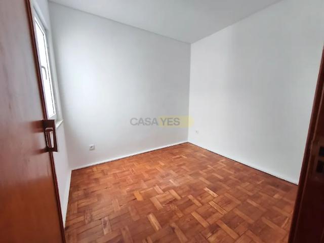 Apartamento alugar em Bairro Humberto Delgado, Setúbal