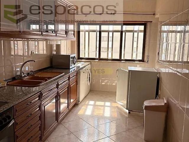 Apartamento alugar em Urbanização Real Forte, Loures
