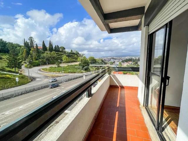 Apartamento alugar em Santa Clara e Castelo Viegas, Coimbra