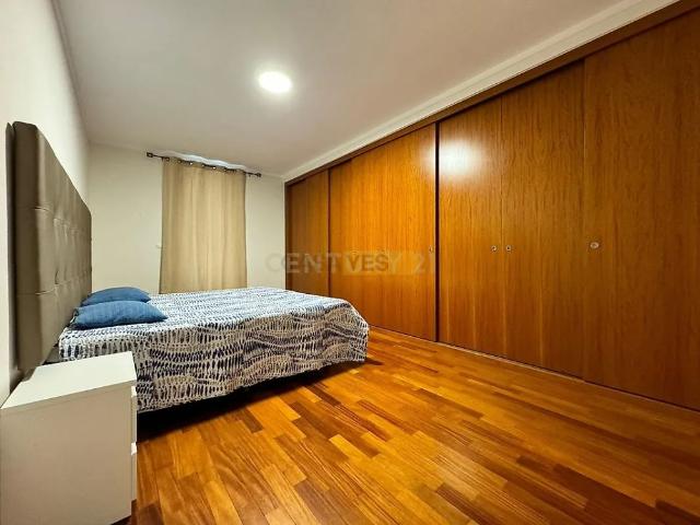 Apartamento alugar em Santa Cruz