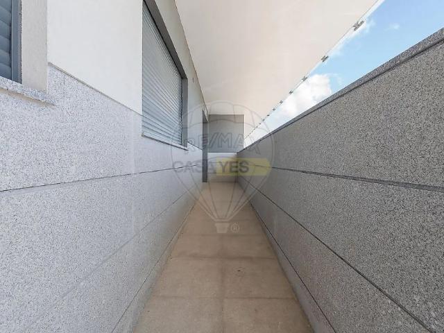 Apartamento alugar em Santo António dos Cavaleiros e Frielas, Loures