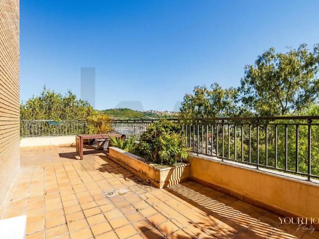 Apartamento alugar em Urbanização do Almirante, Loures