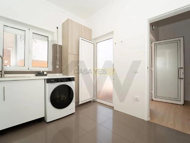 Apartamento alugar em Coimbra (Sé Nova, Santa Cruz, Almedina e São Bartolomeu), Coimbra