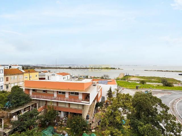 Apartamento alugar em Seixal, Setúbal