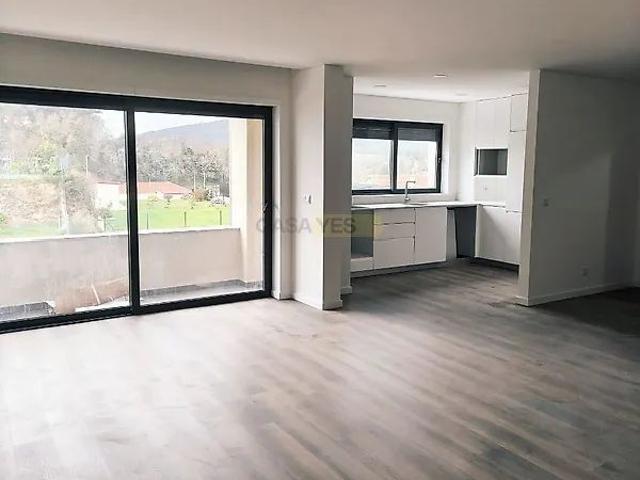 Apartamento alugar em Silvares, Pias, Nogueira e Alvarenga, Lousada