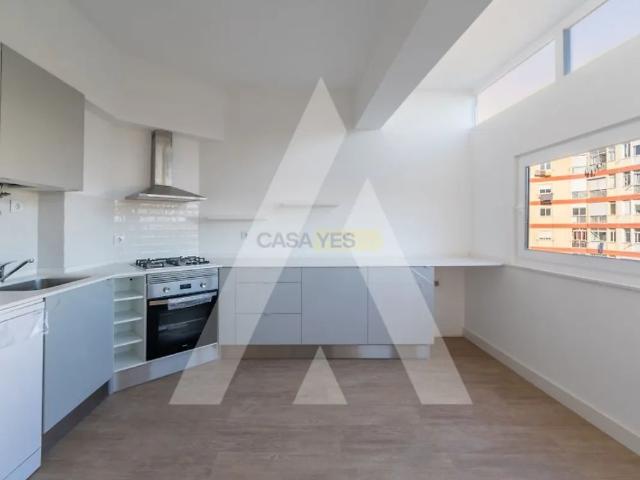 Apartamento alugar em Bairro Janeiro, Amadora