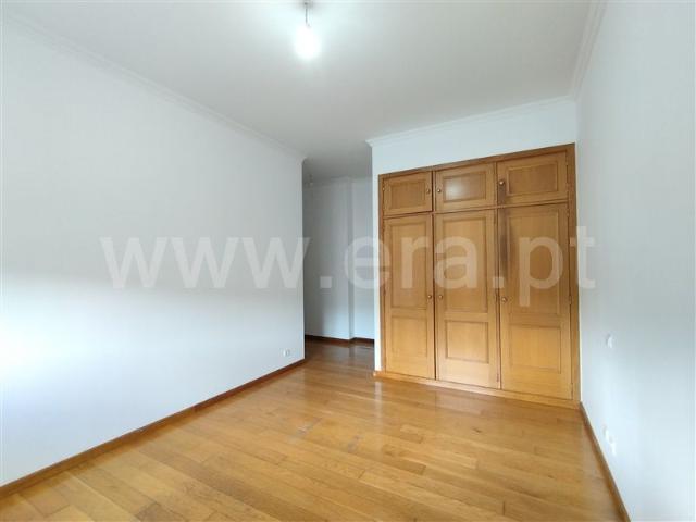 Apartamento alugar em Bairro dos Capuchos, Leiria