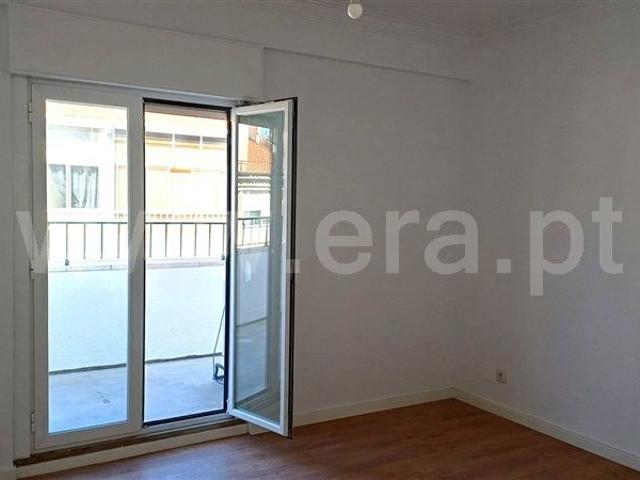 Apartamento alugar em Bairro da Liberdade, Lisboa
