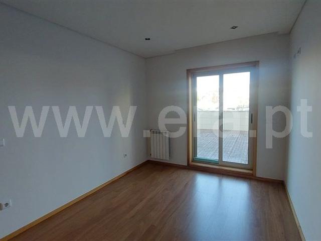 Apartamento alugar em Roligo, Santa Maria Da Feira