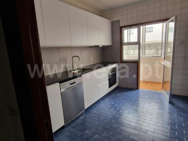 Apartamento alugar em Conjunto Urbano da Ribeira, Porto