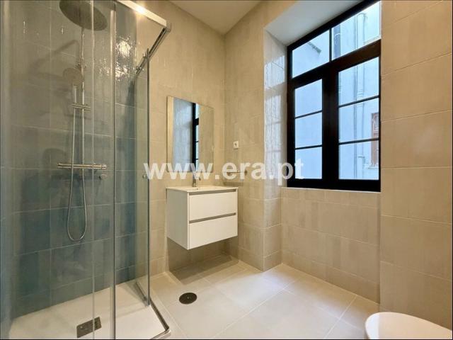 Apartamento alugar em Coimbra (Sé Nova, Santa Cruz, Almedina e São Bartolomeu), Coimbra