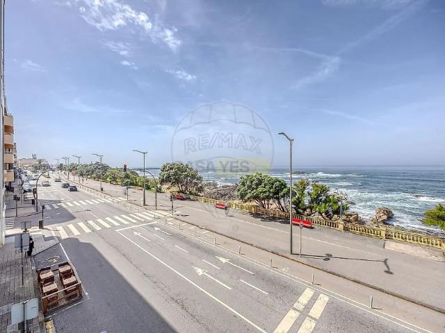 Apartamento alugar em Conjunto Urbano da Ribeira, Porto