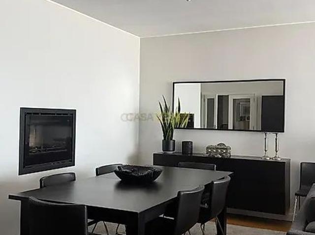 Apartamento alugar em Conjunto Urbano da Ribeira, Porto