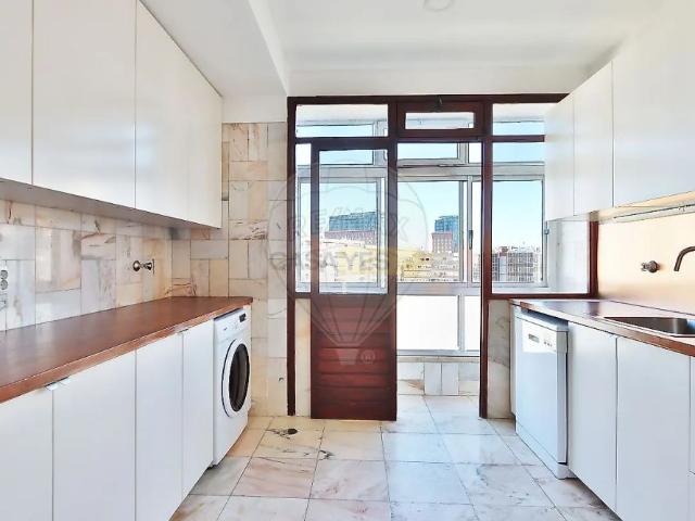 Apartamento alugar em Benfica, Lisboa