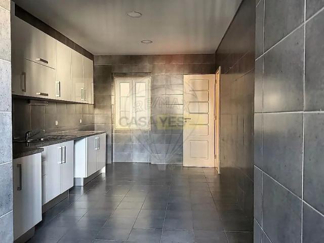 Apartamento alugar em Avenidas Novas, Lisboa