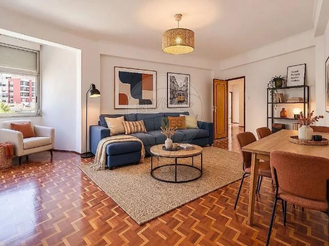 Apartamento alugar em Amadora, Lisboa