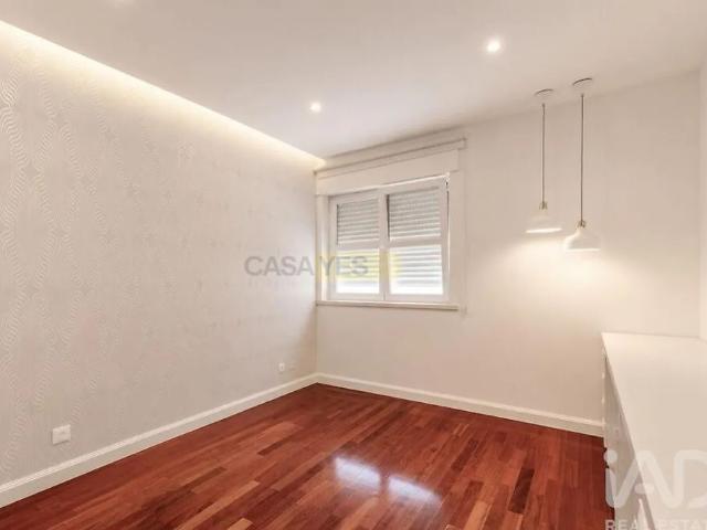 Apartamento alugar em Santa Clara, Lisboa