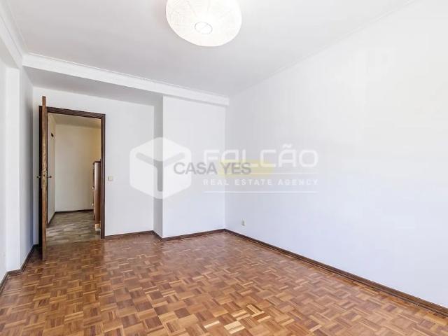 Apartamento alugar em Cidade de Santarém, Santarém