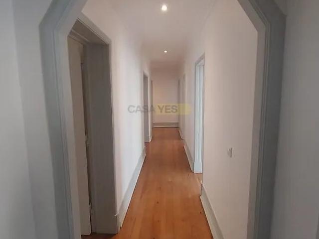 Apartamento alugar em Santo António, Lisboa