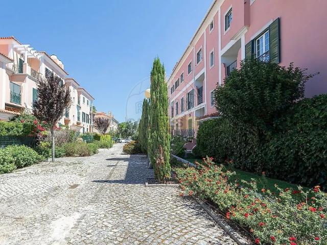 Apartamento alugar em Bairro da Fonte Longa, Sintra (Santa Maria e São Miguel, São Martinho e São Pedro de Penaferrim)
