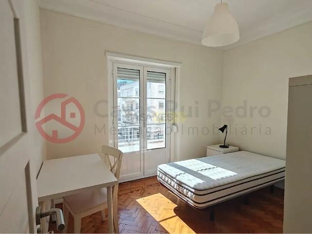 Apartamento alugar em Bairro Portugal Novo, Lisboa
