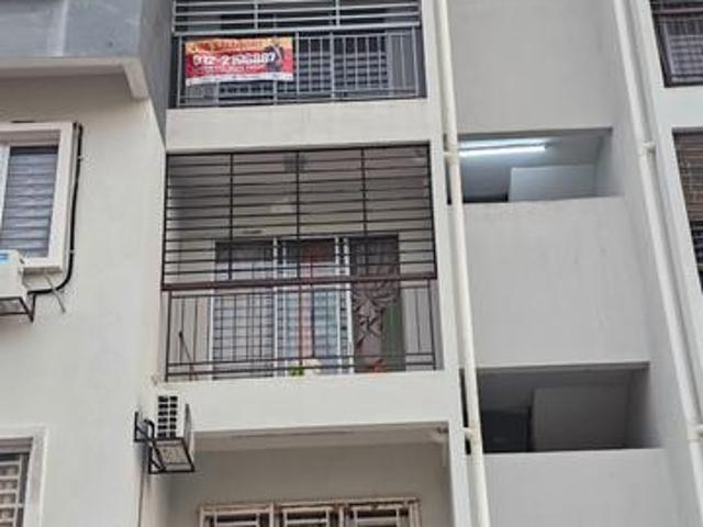 Apartment for sale in Nilai, Negeri Sembilan