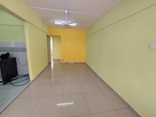 Apartment for sale in Sendayan Village, Negeri Sembilan