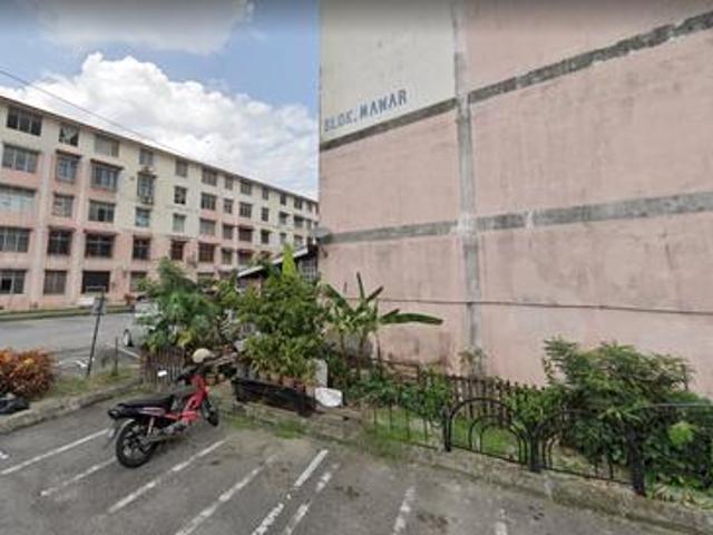 Flat for sale in Kajang, Langat