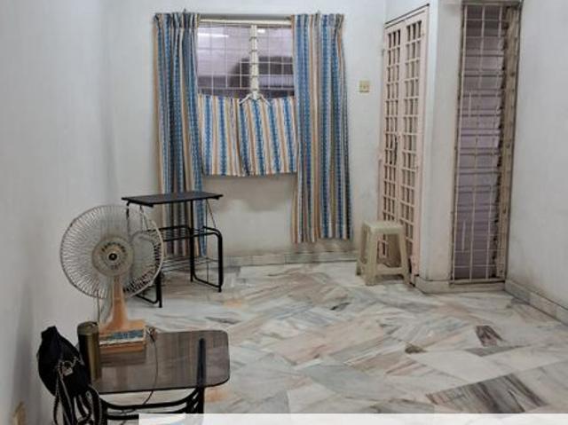Condominium for sale in Malaka