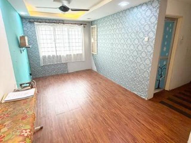 Apartment for sale in Petaling, Damansara Damai