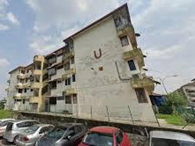 Apartment for sale in Kajang, Langat