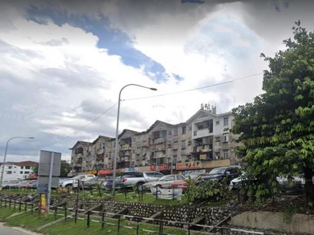 Flat for sale in Petaling, Subang Jaya