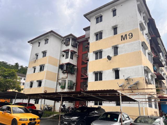 Apartment for sale in Kajang, Langat