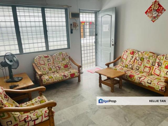 Flat for rent in Selayang, Selangor