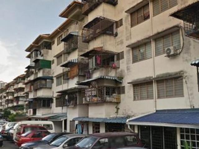 Flat for sale in Selayang, Selangor