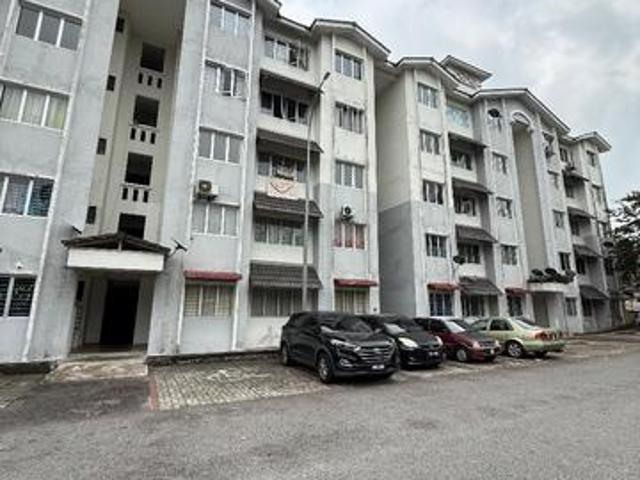 Apartment for sale in Sendayan Village, Negeri Sembilan