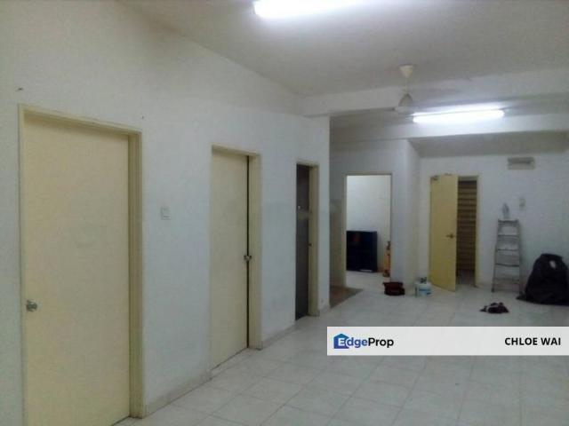 Shop for sale in Kajang, Langat