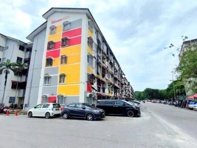Apartment for sale in Kajang, Langat