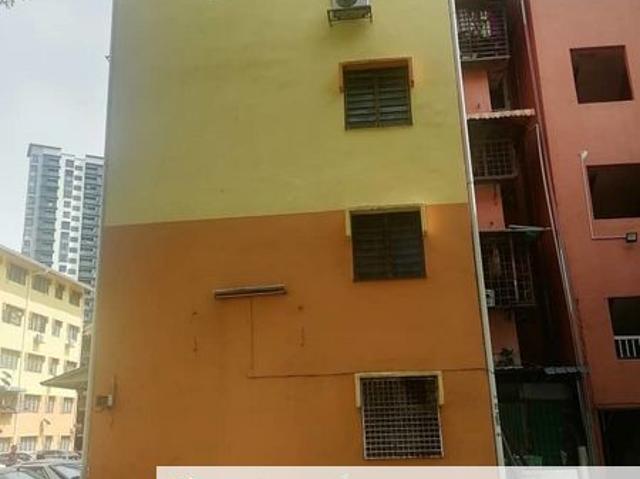 Flat for sale in Country Heights Damansara, Kuala Lumpur