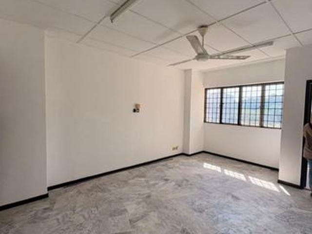 Apartment for sale in Kajang, Langat