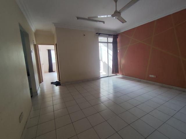 Apartment for sale in Kajang, Langat