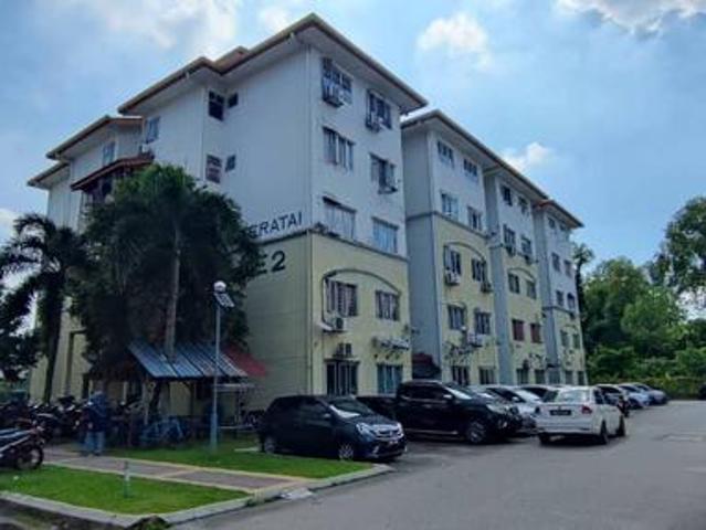 Apartment for sale in Kajang, Langat